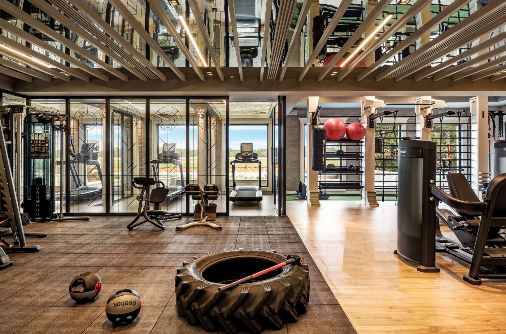 Radisson Blu Hotel & Suites GRT Chennai