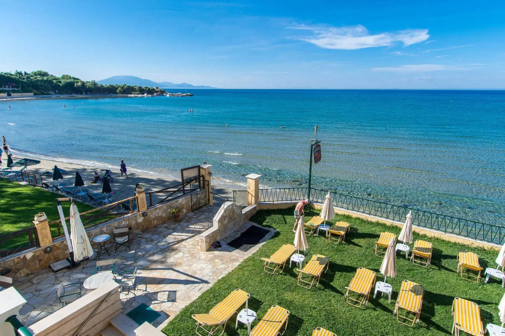 Andreolas Luxury Suites