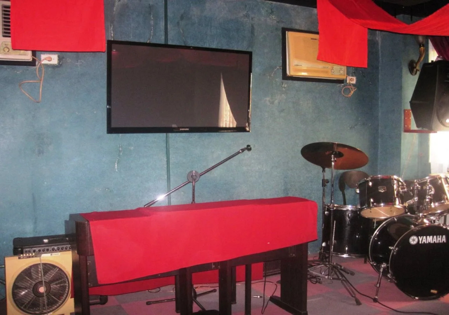 Alicia Hotel & Restaurant