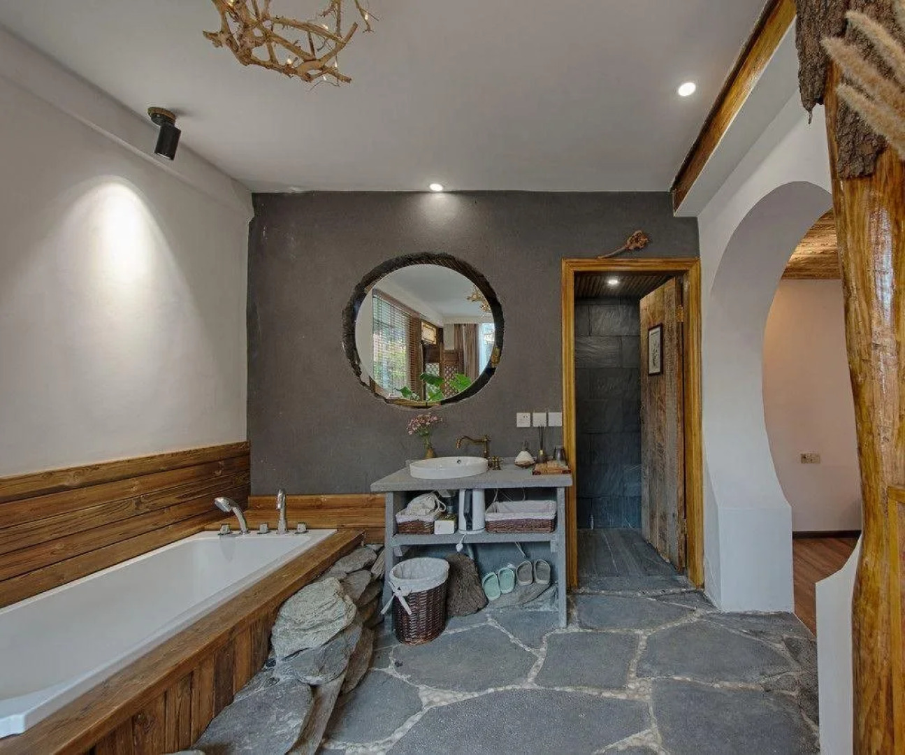 Waterfall Boutique Inn