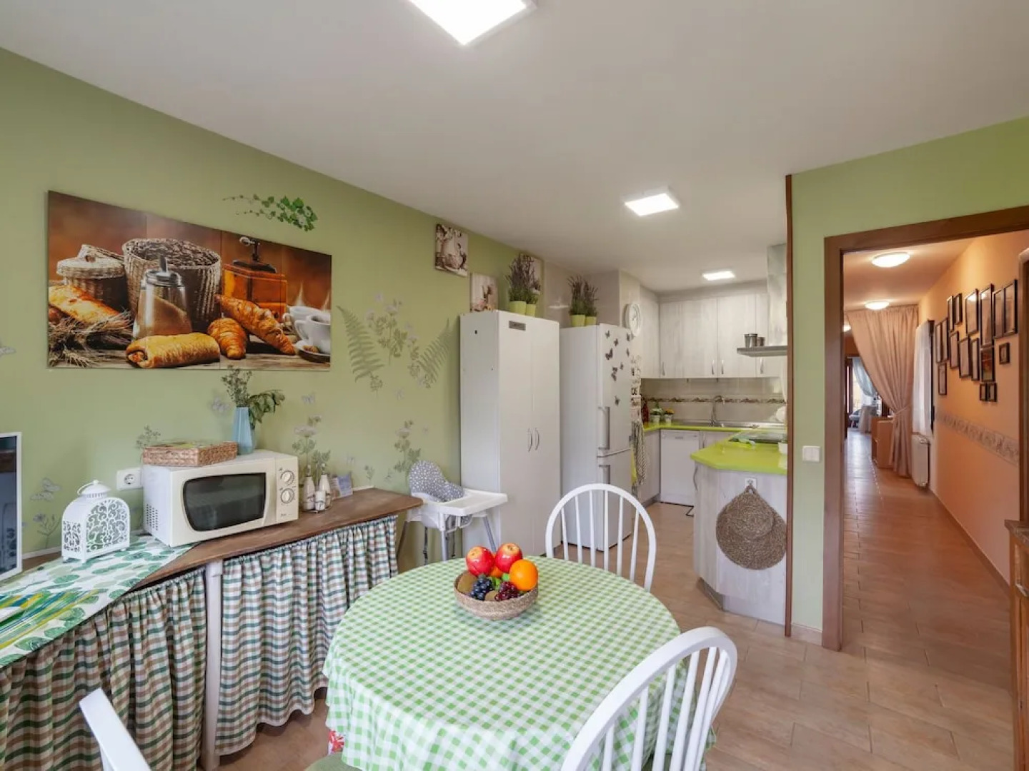 Stunning Mansion in Riaza With Balcony