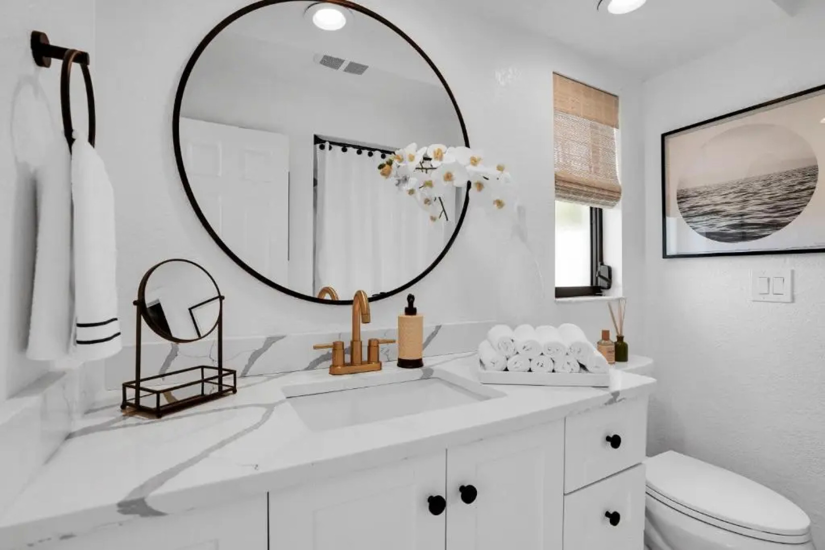 Glamorous 3-Bedroom Villa with Heated Pool Sarasota Area