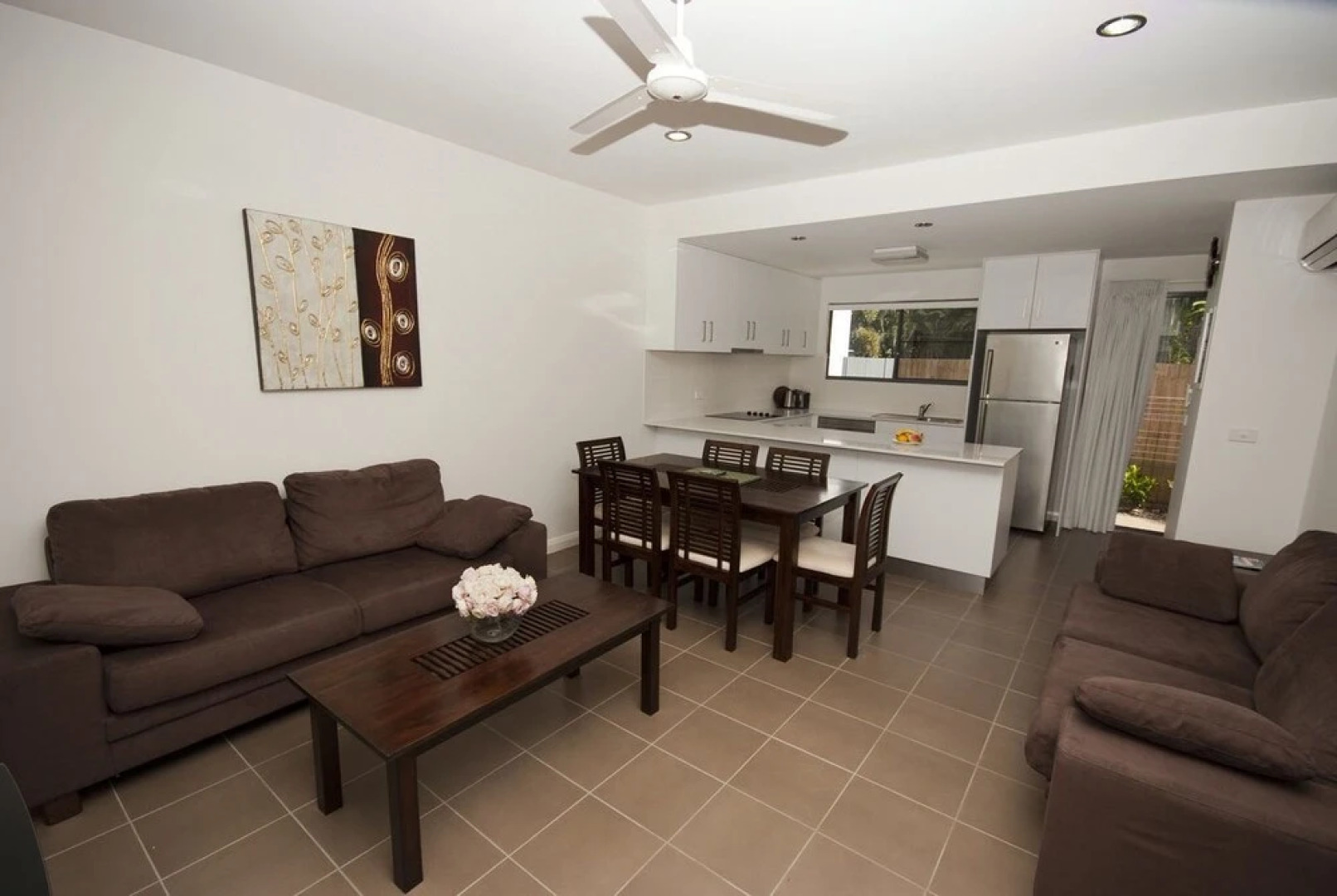 Woodville Beach Townhouse 4