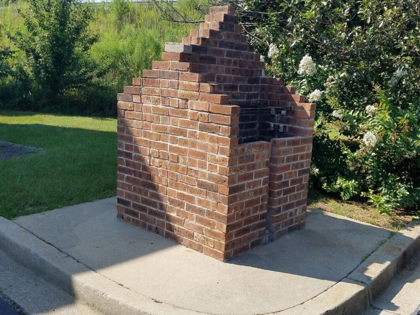 Travelers Inn & Suites