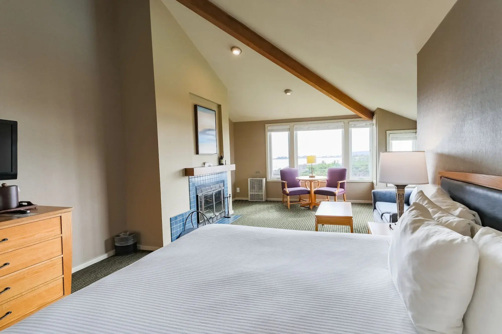 The Inn at the Tides