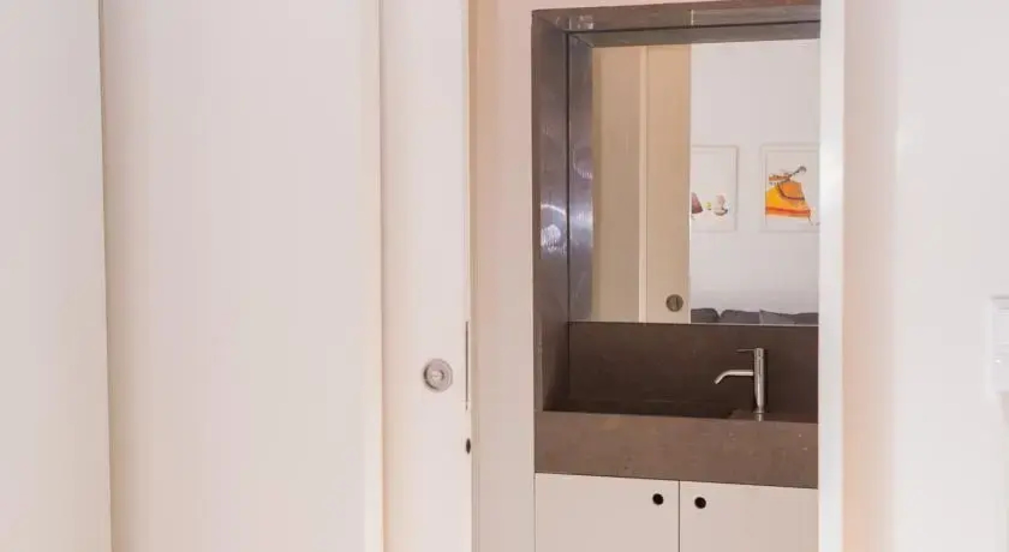 Cottage near the beach in Colares