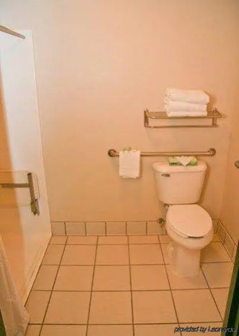 Baymont by Wyndham Wellington (ex.Oak Tree Inn Wellington)