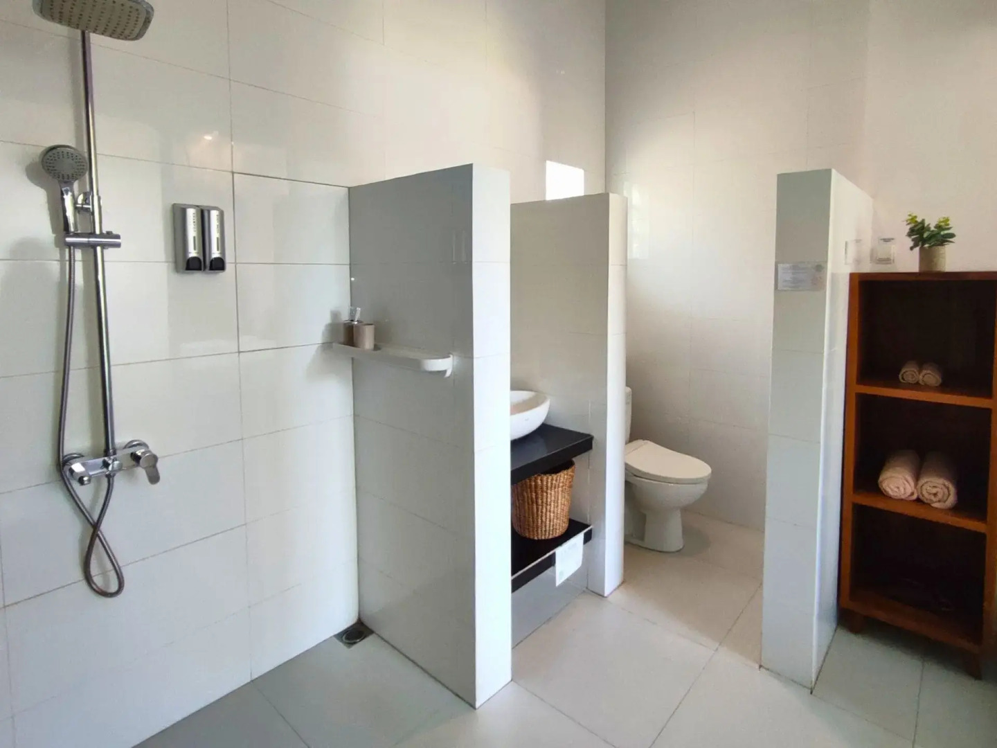 The Happinezz Hills Hotel Karimunjawa