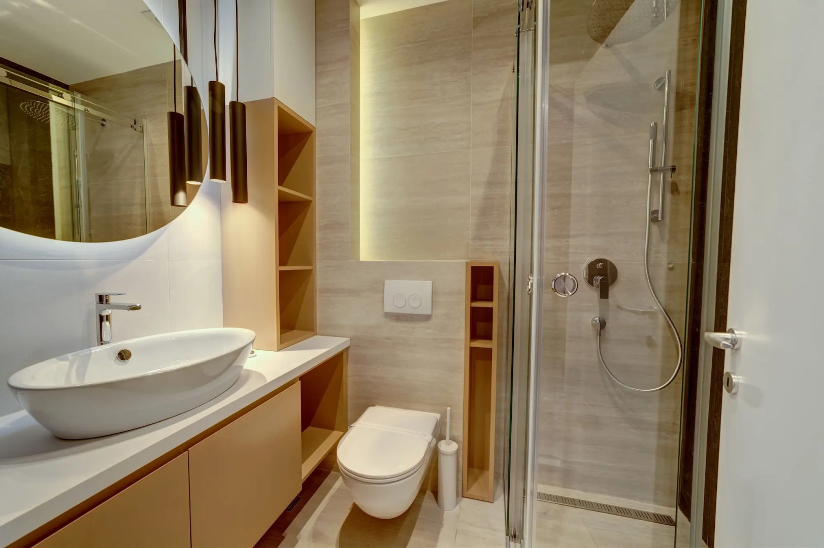 Black Pearl Luxury Suites