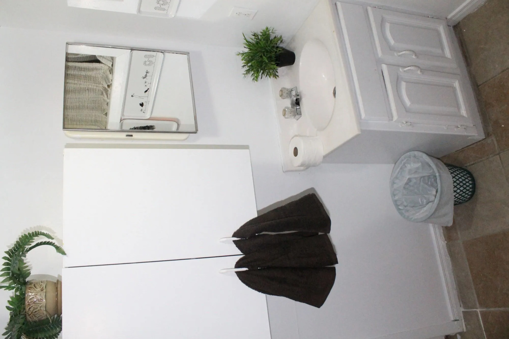 Adib Apartments - 931 Pinecrest Rd, Unit C