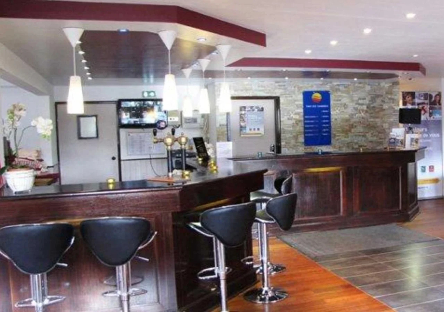 Comfort Hotel Technoparc