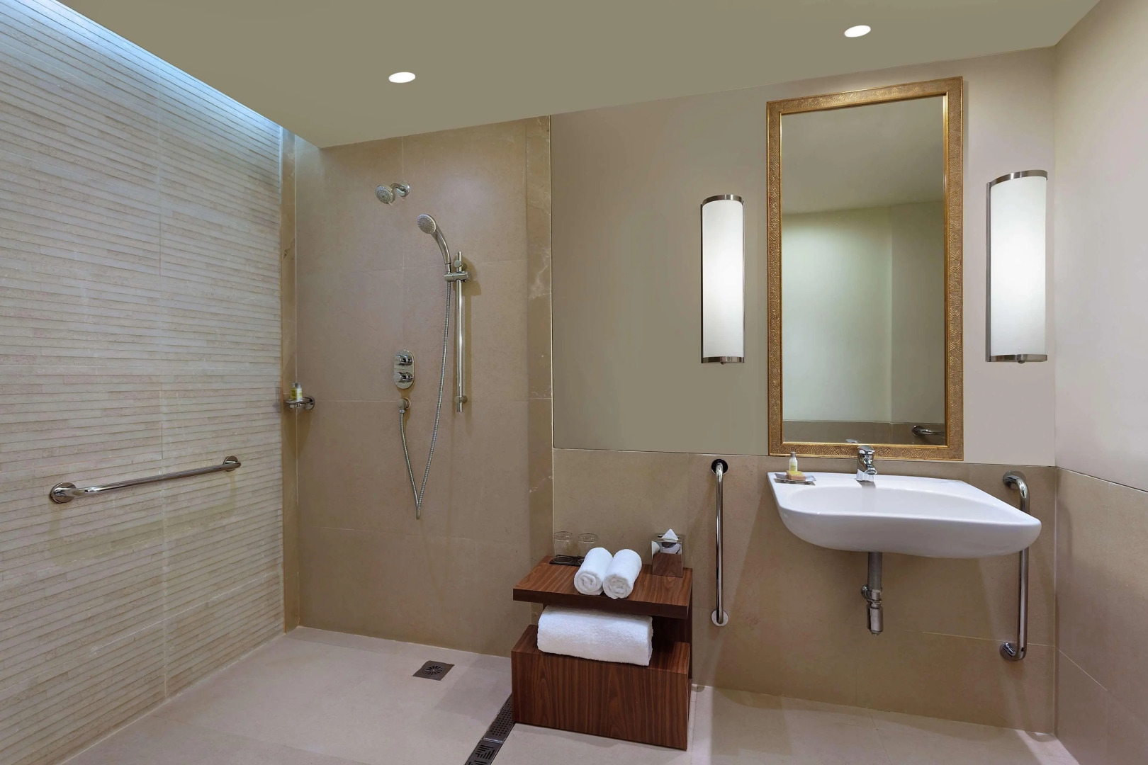 DoubleTree by Hilton Agra