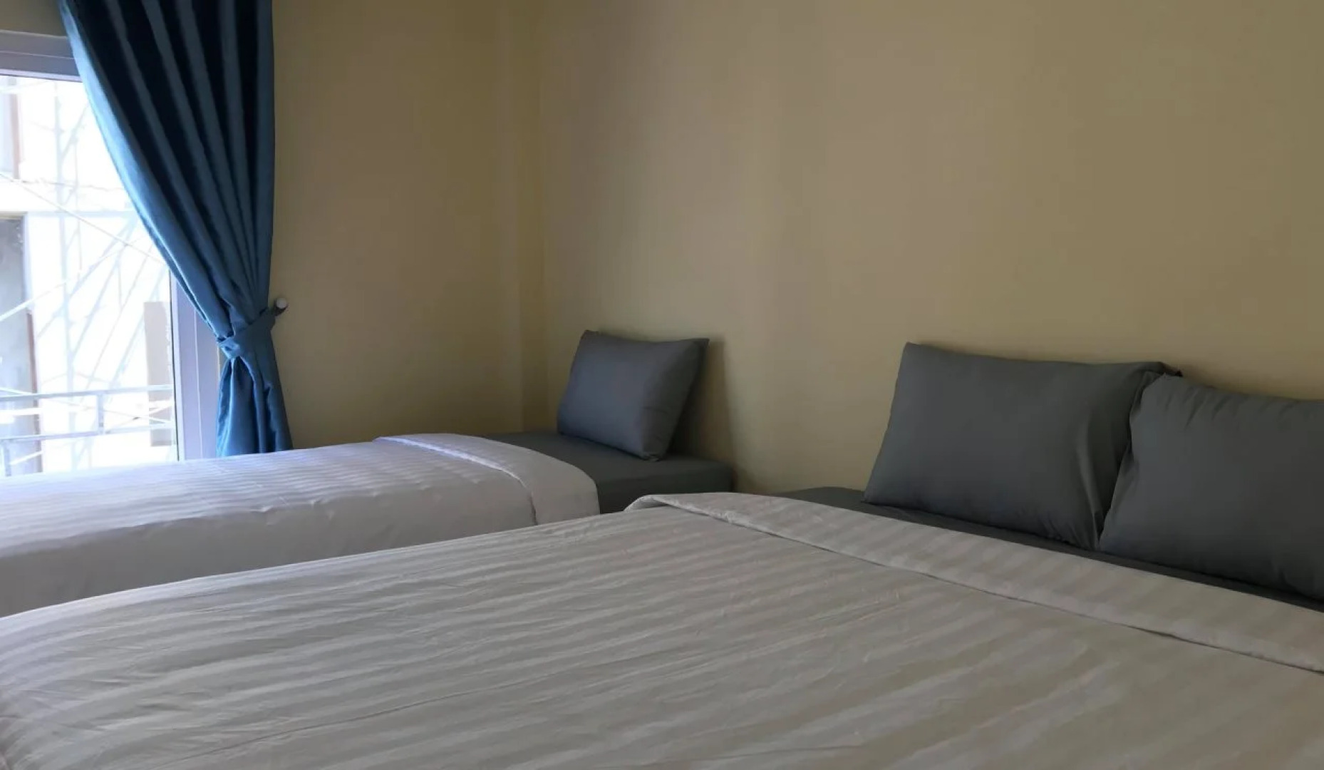 Nana Backpacker Hostel