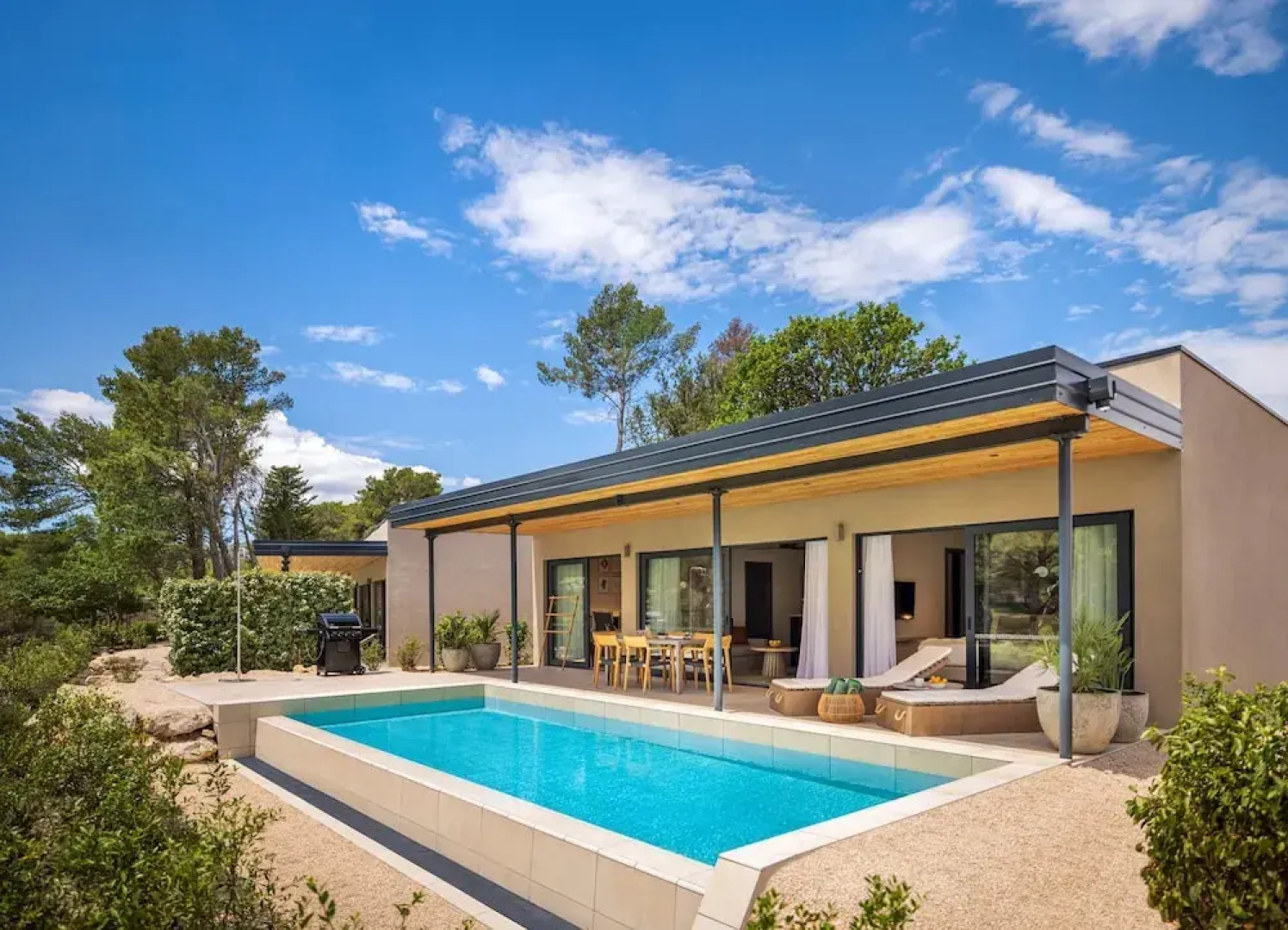 Valamar Amicor Resort