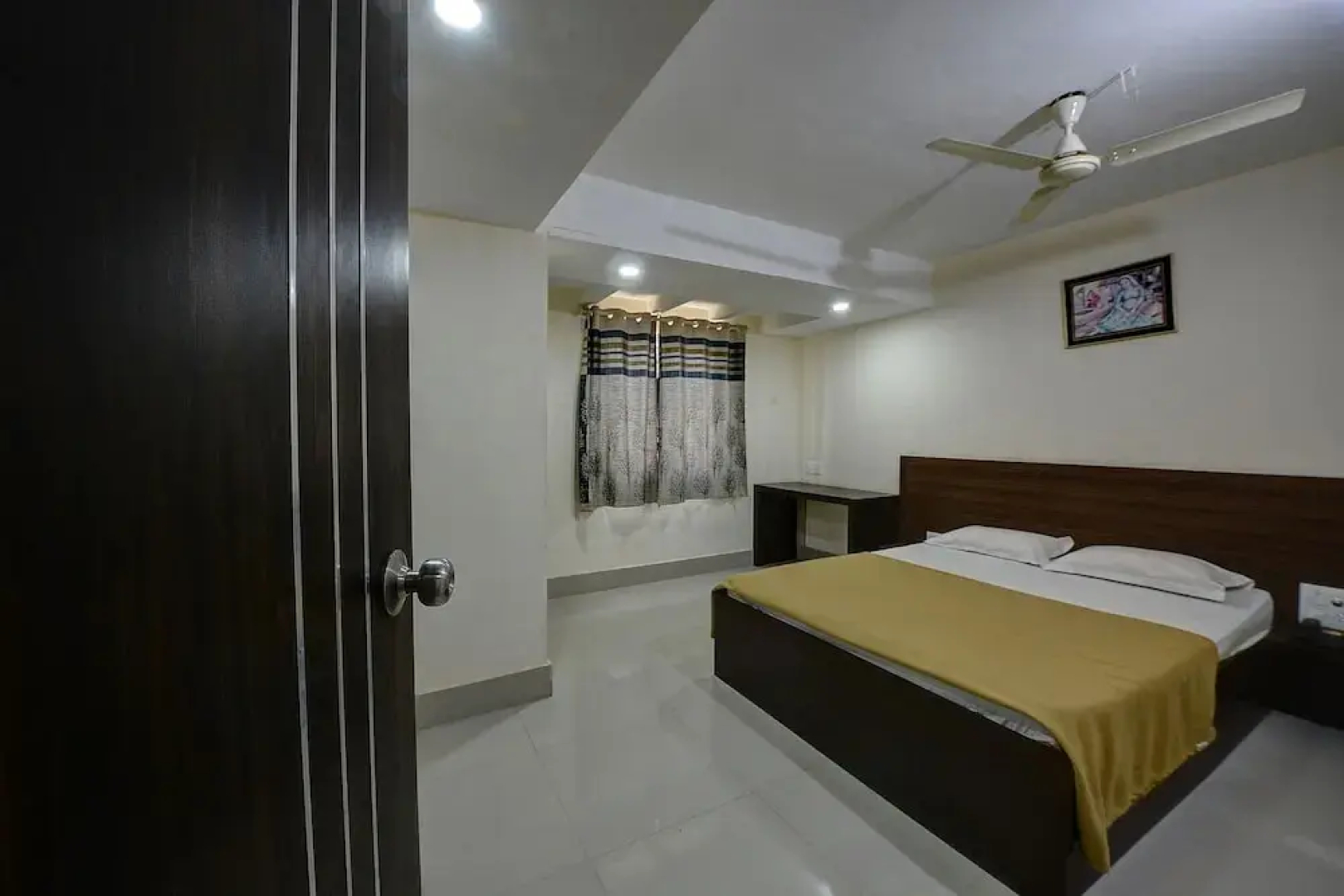 SPOT ON 37153 Karavali Paradise