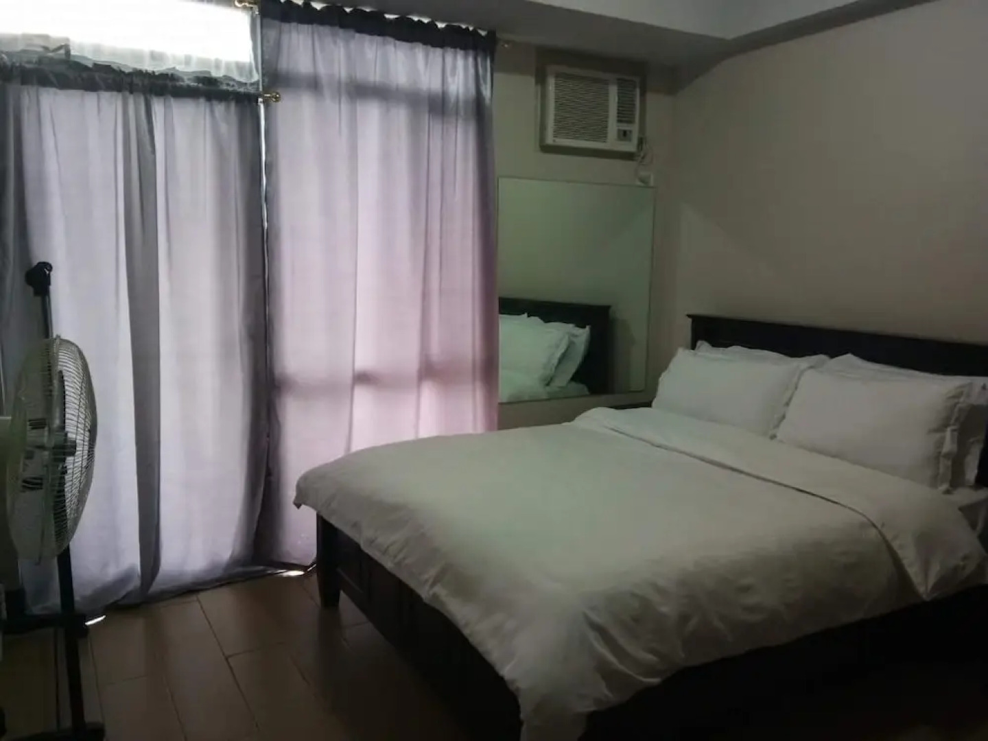 Cubao ManhattanHeights Unit 4Q Tower D