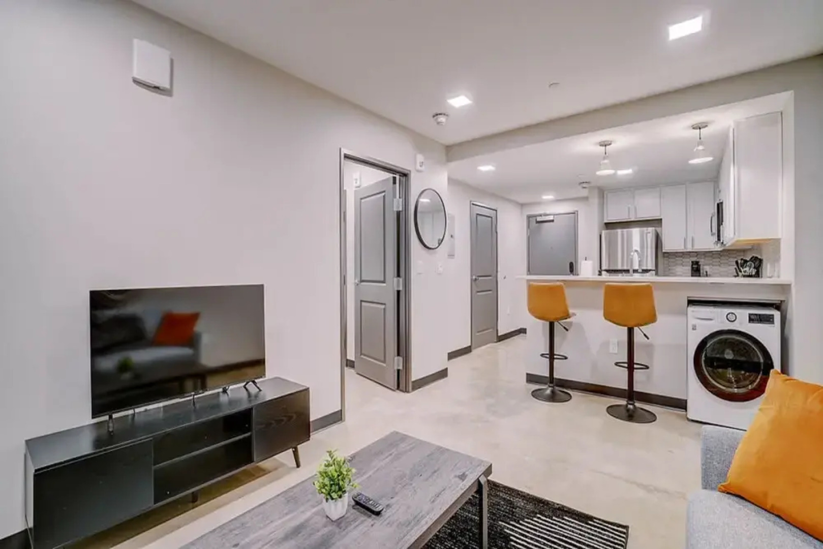 FRONTDESK Tower on Tenth Apts Birmingham