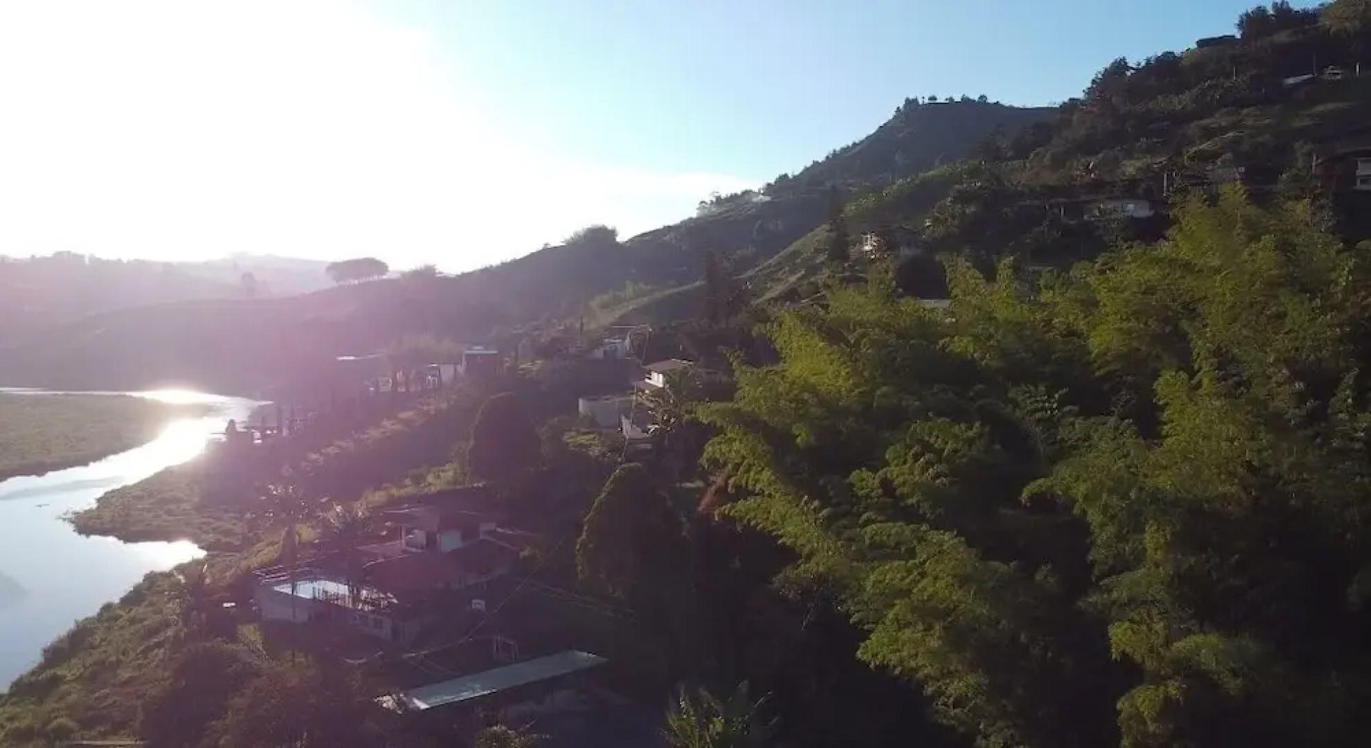 Hotel y Termales Castillo del Lago