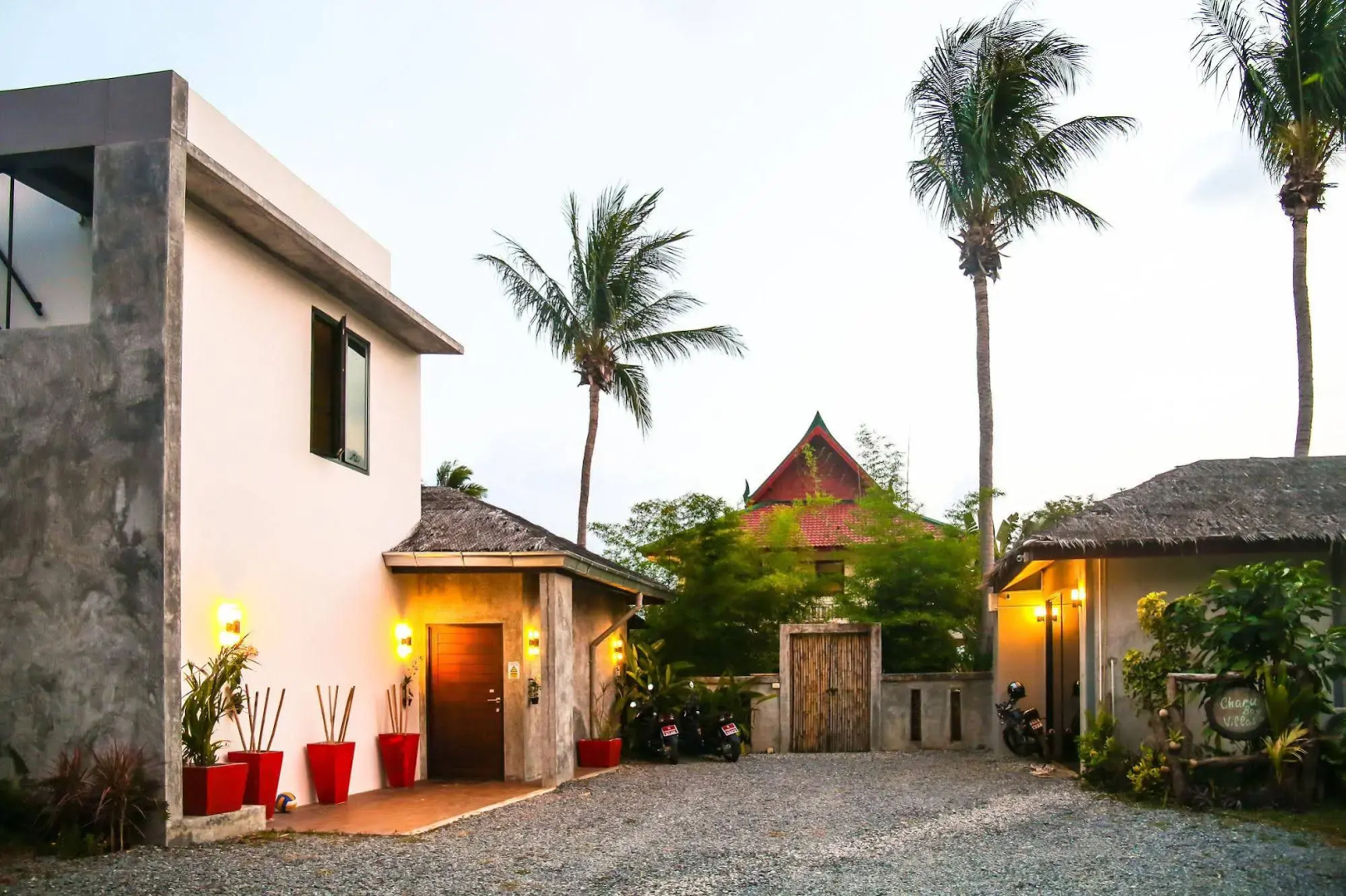 Charu Bay Villas