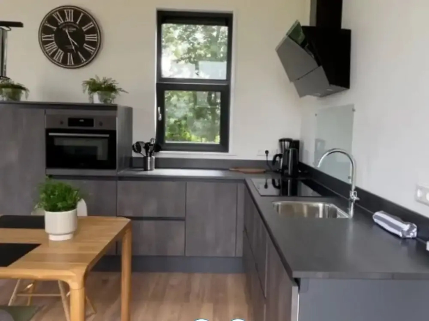 Modern Holiday Home With a Deco Fireplace