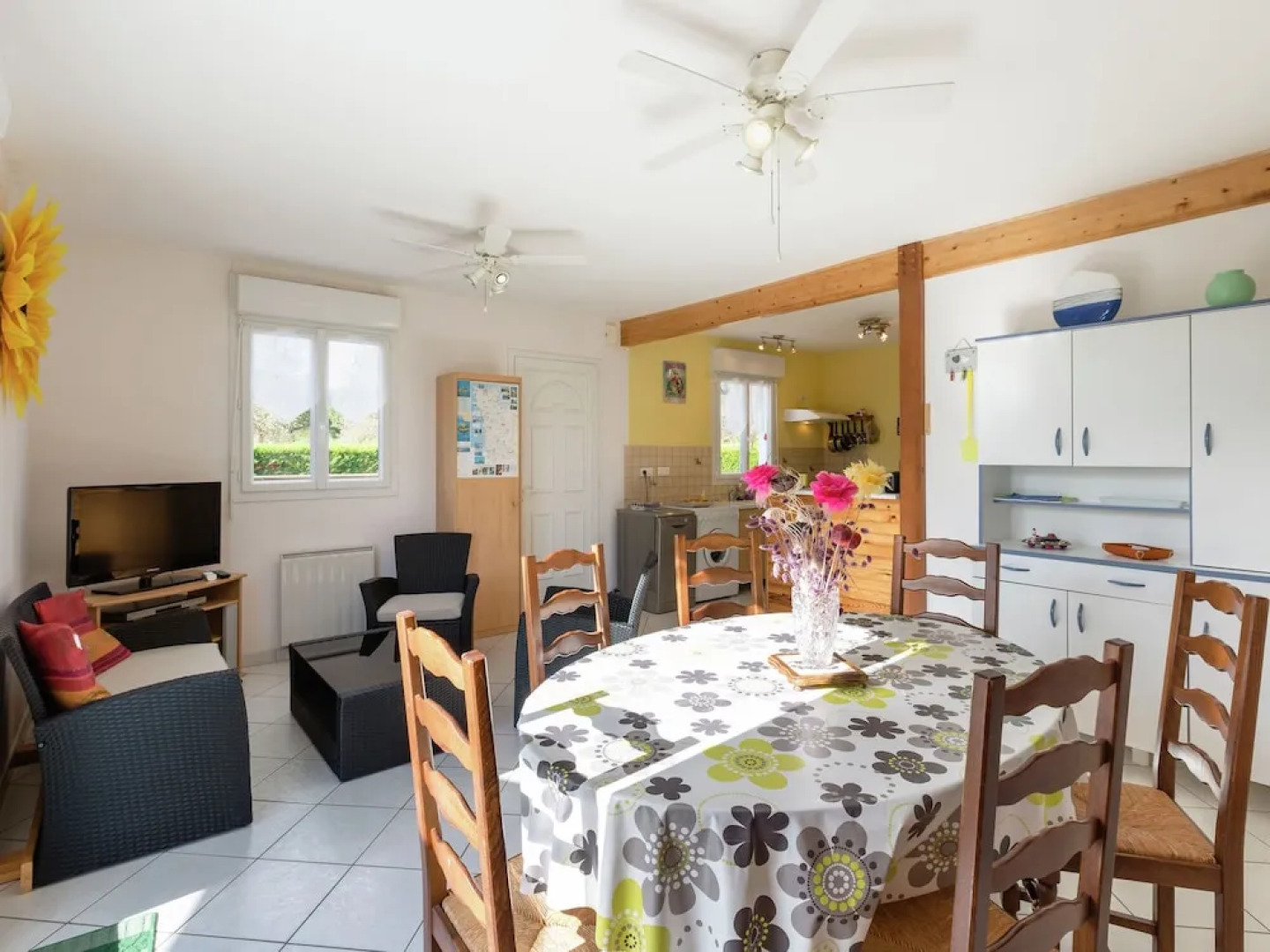 Lovely Holiday Home With Private Garden in Normandy