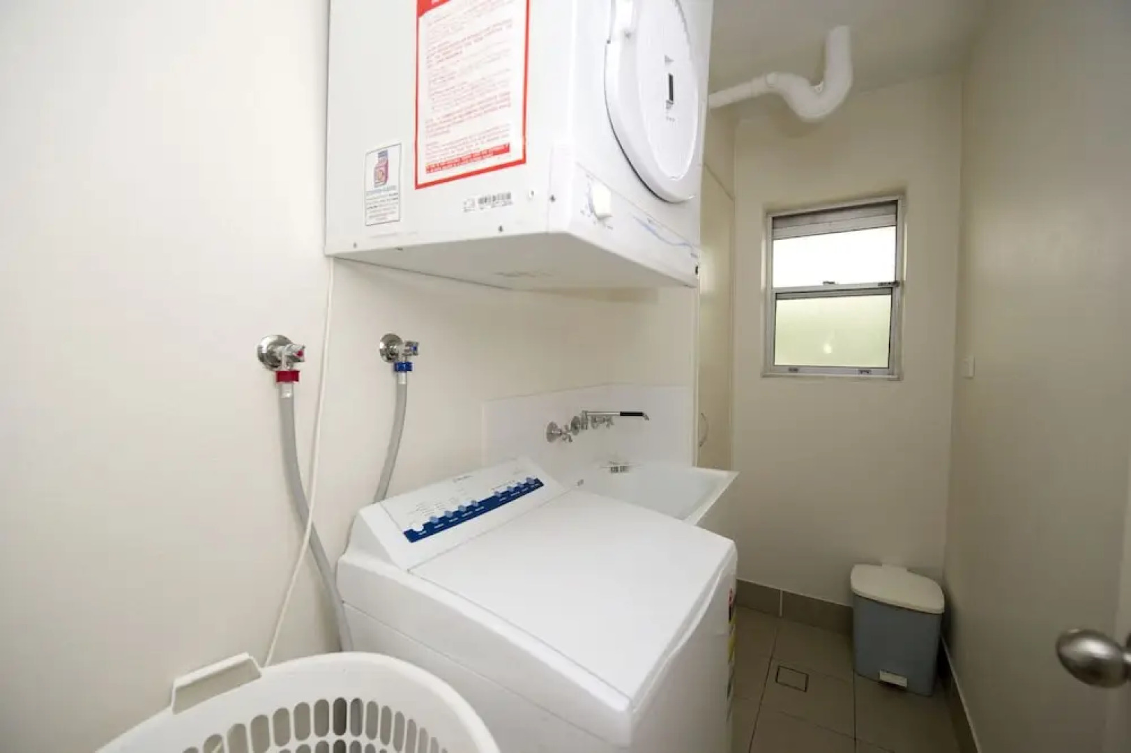 Sundeck Unit 6 - Shoal Bay