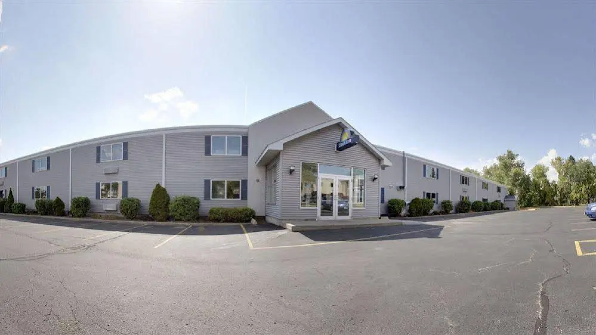 Days Inn Cedar Falls- University Plaza