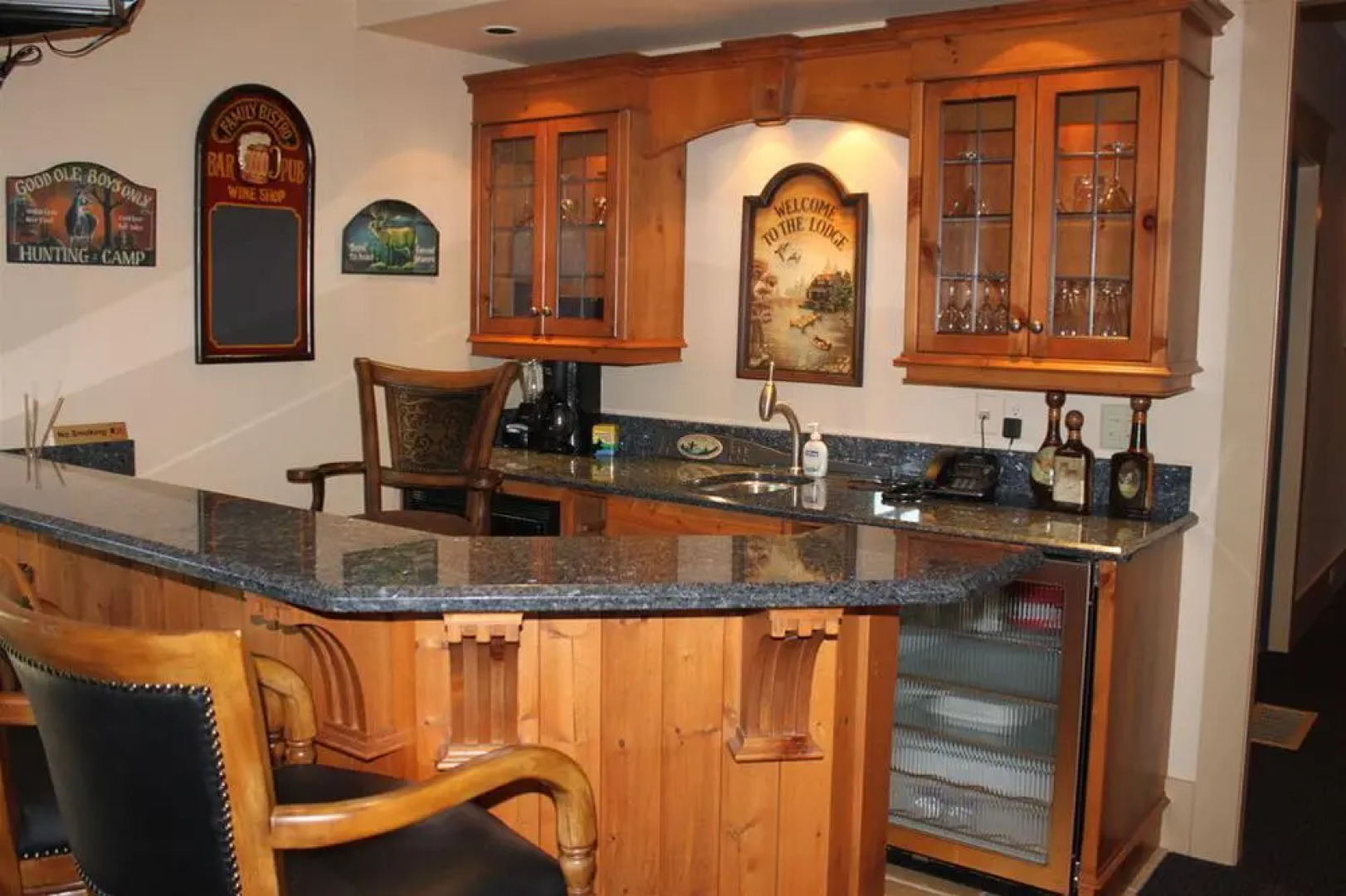 Dragonfly Dock Bed and Breakfast