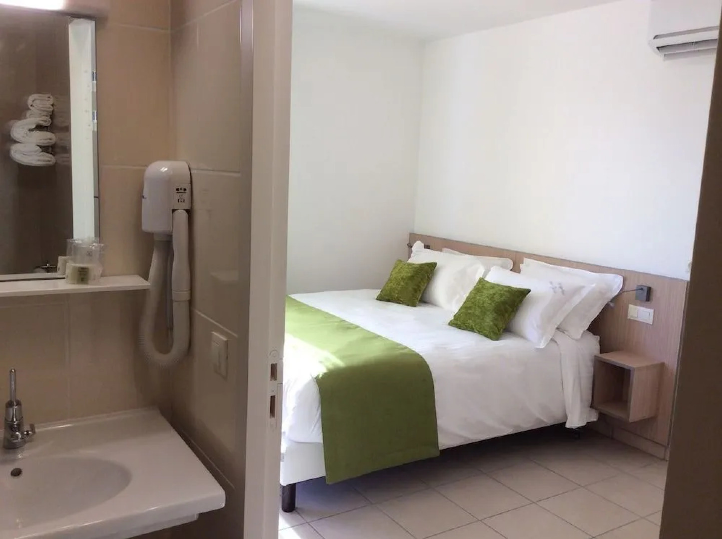 Au Beaujolais Saint Jean