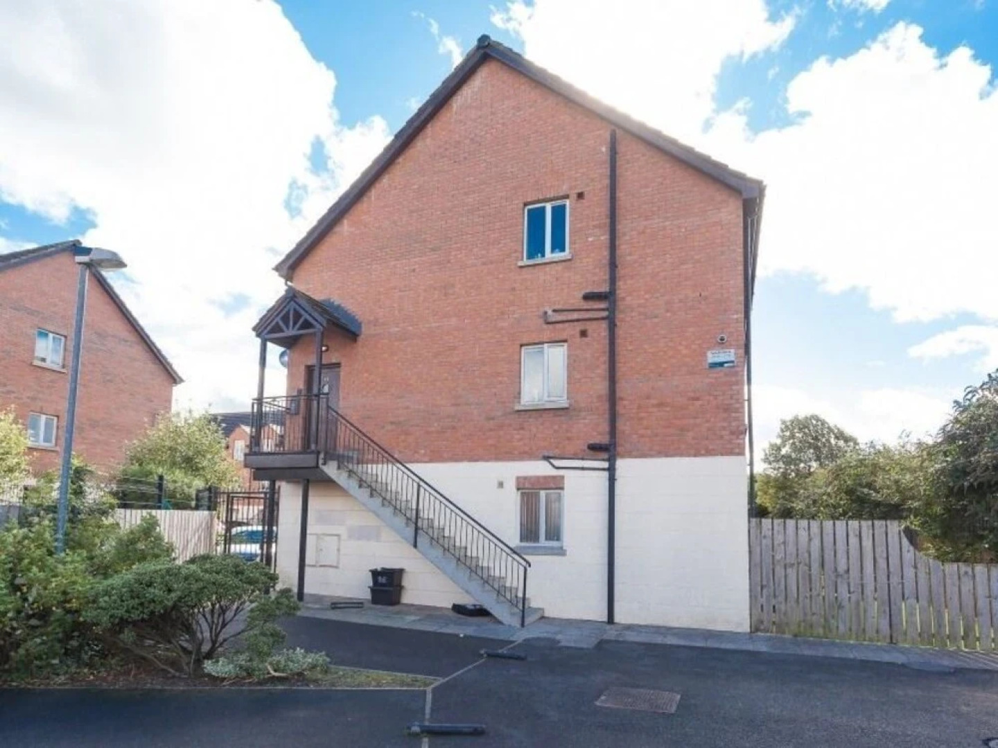 Belfast Budget Maldon Court 11