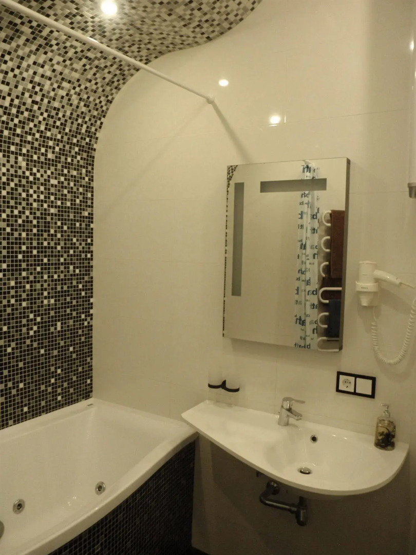 Апартаменты UKR Apartments