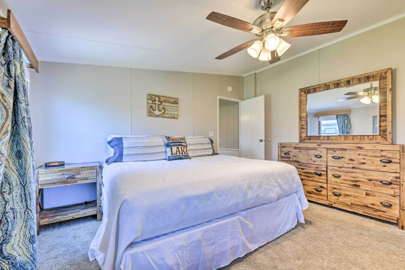 Lakefront Granbury Home, Boat Dock On-site!