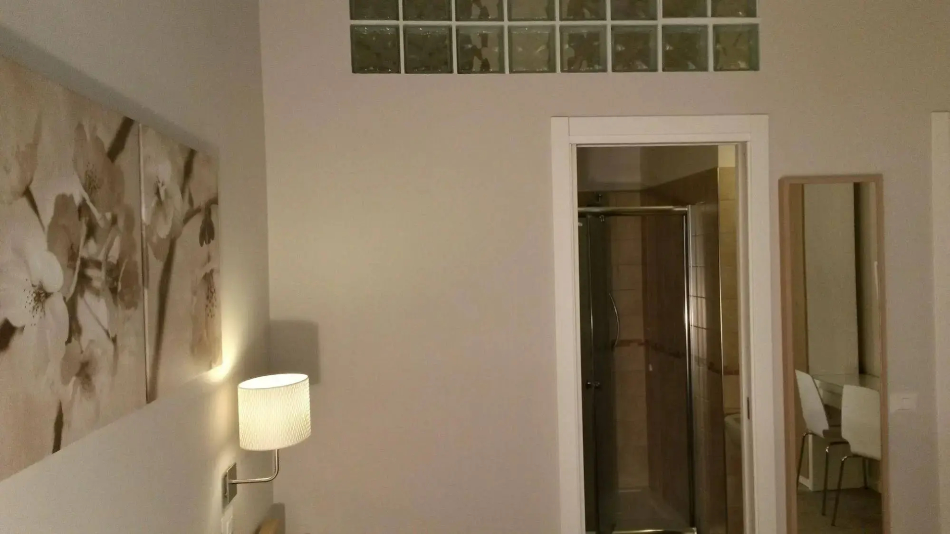 Bed & Breakfast 3Under