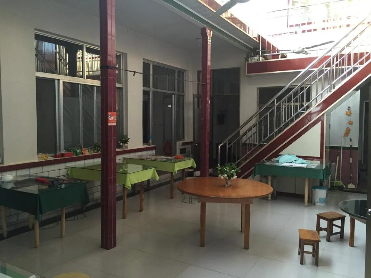 Hai Li Qun Fisherman's Family