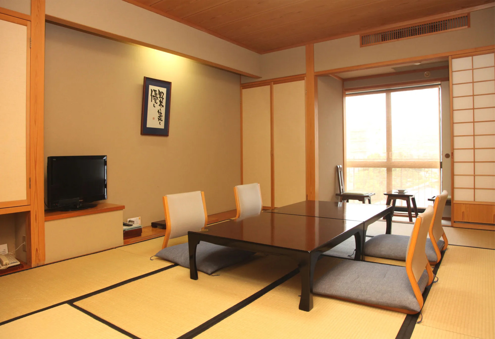 Yorozuya Annex Yurakuan