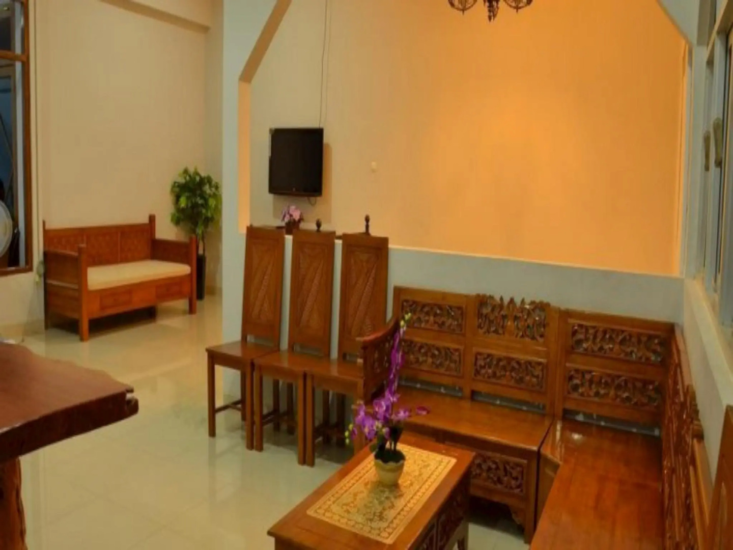 Surya Darma Homestay