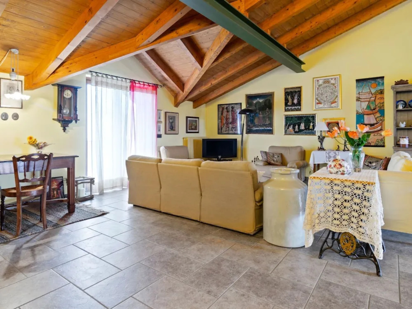 Belvilla by OYO Secluded Apartment With Balcony