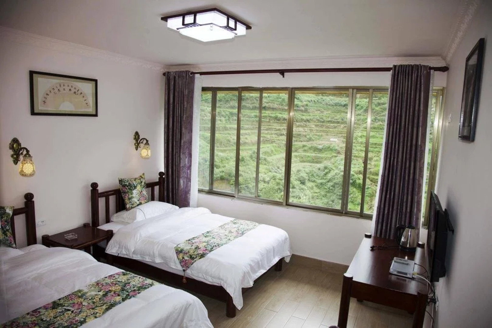 Longji view house hotel