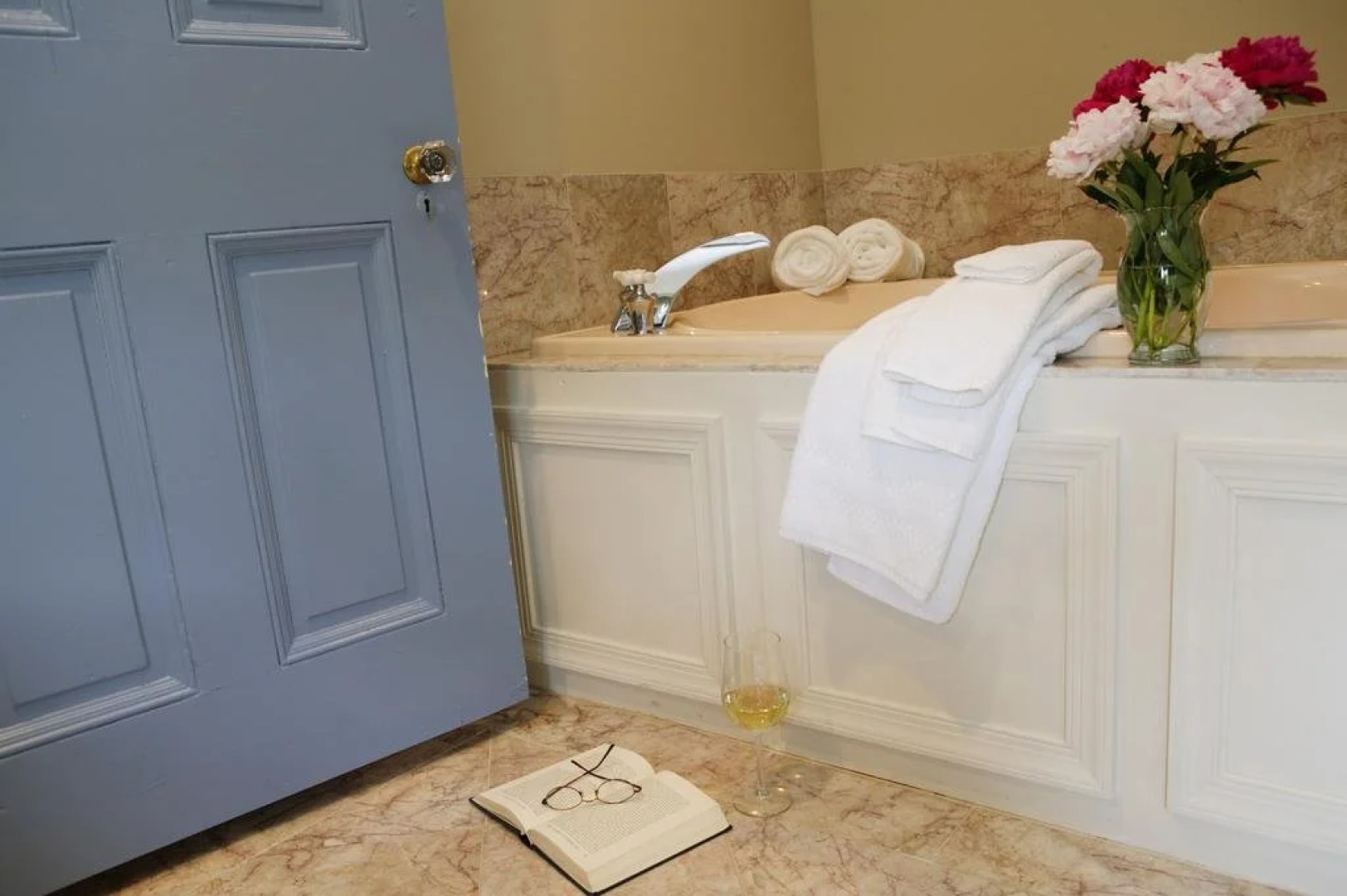 Cameron Estate Inn & Restaurant