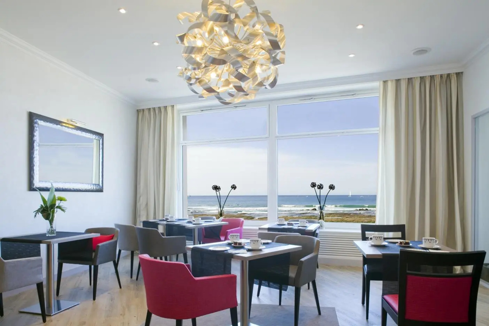 Hôtel & Spa Les Roches Noires