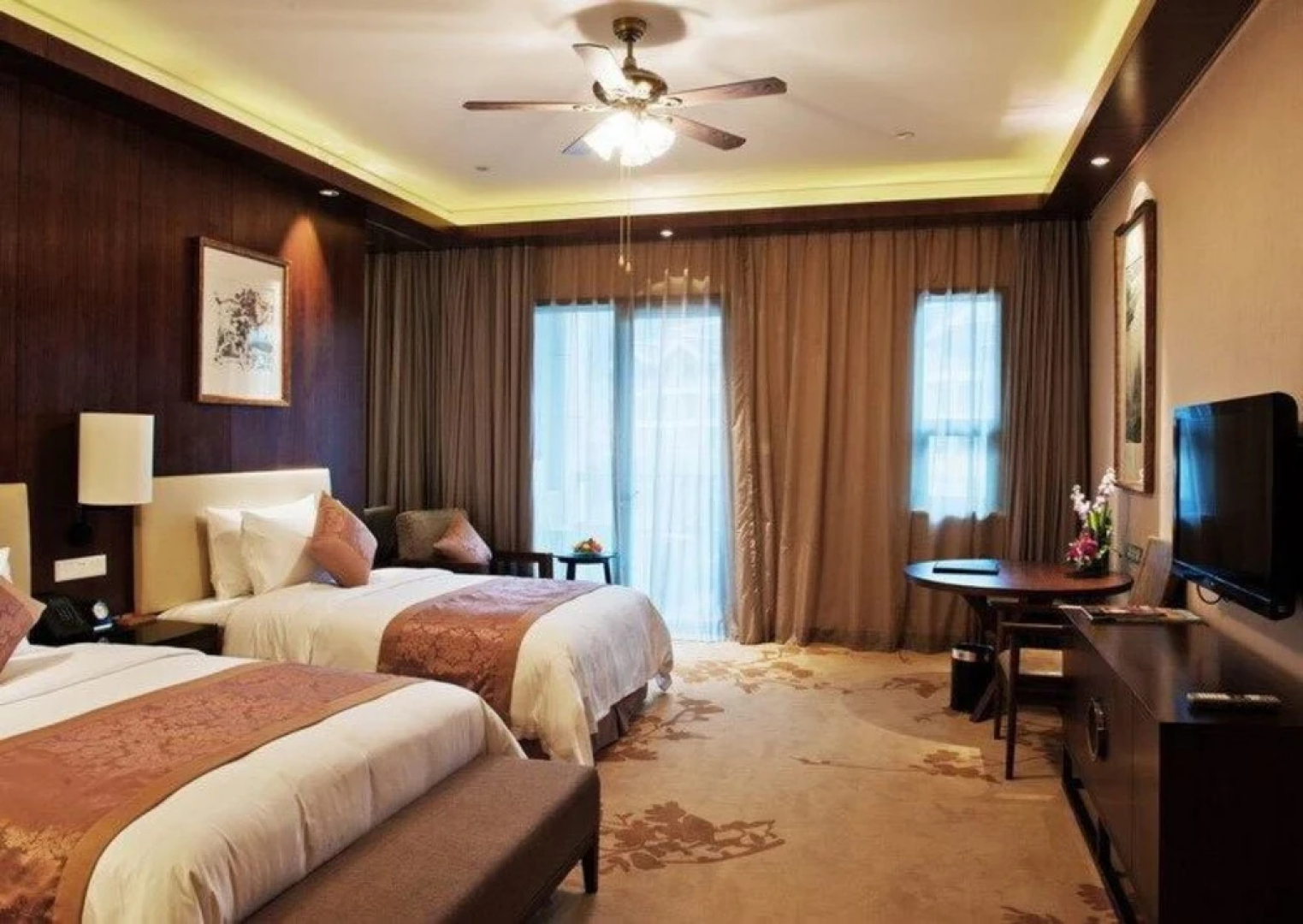 Yuyao Yangming Hot Spring Resort