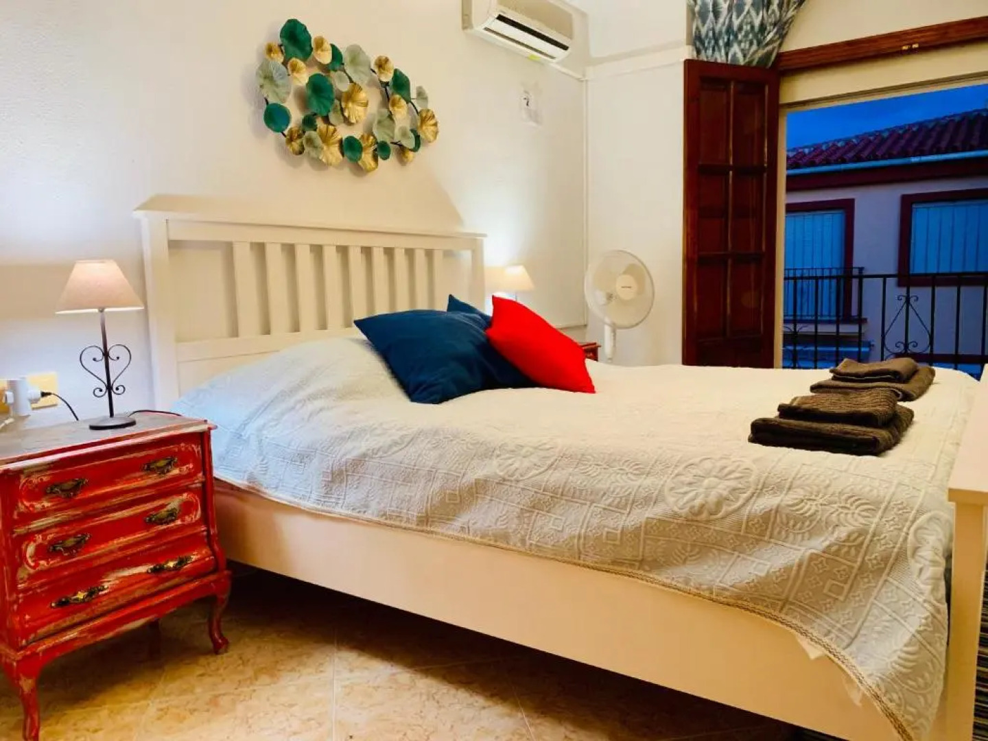 Stor våning i Caleta Hamn