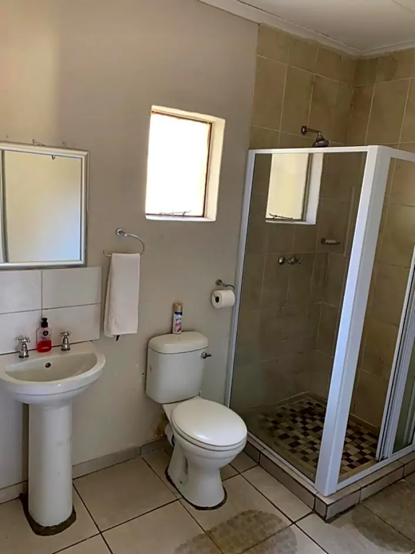 Sleep Easy Guest House