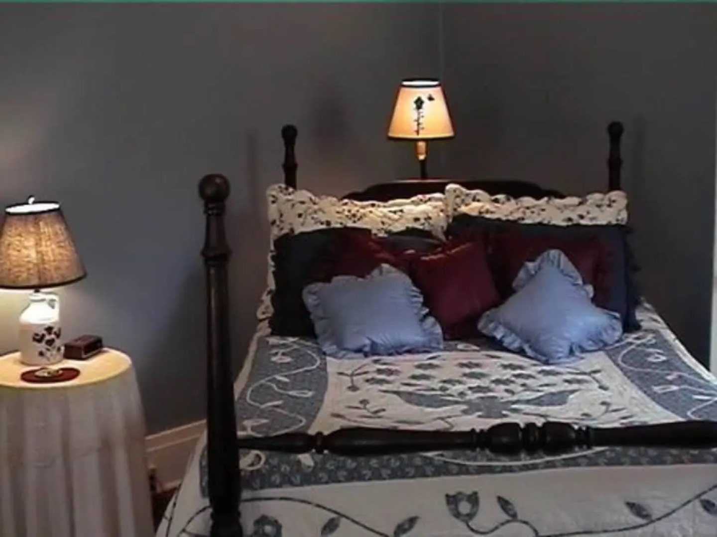 The Pines of Dresden B&B