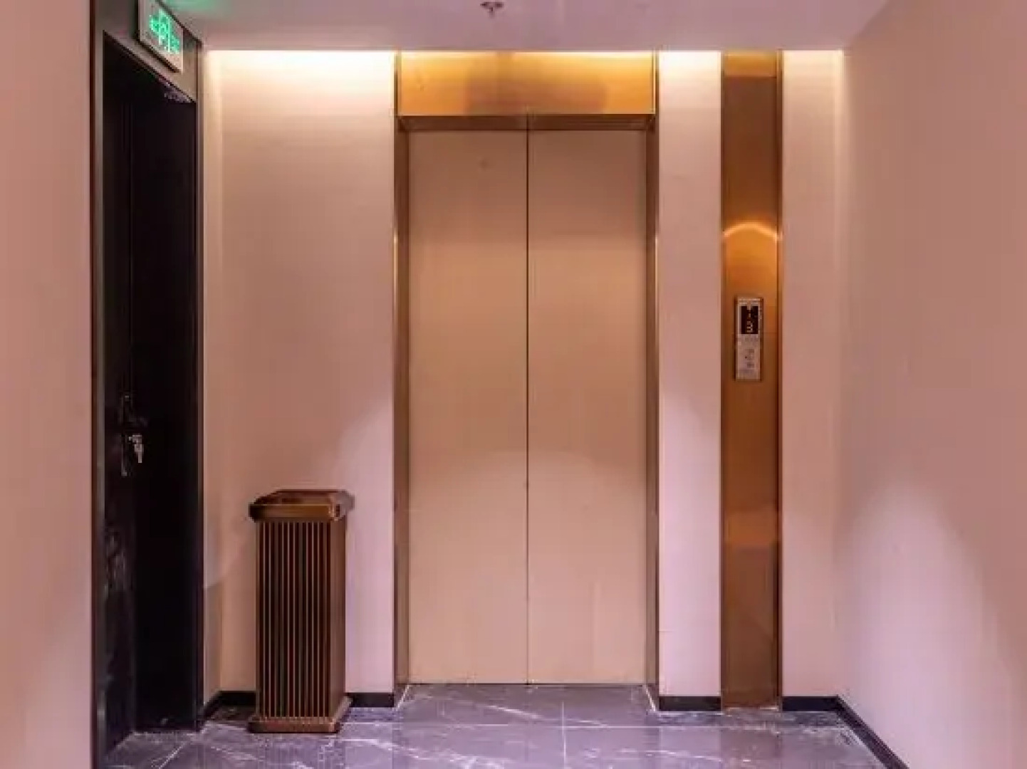 Shangri Boutique Hotel