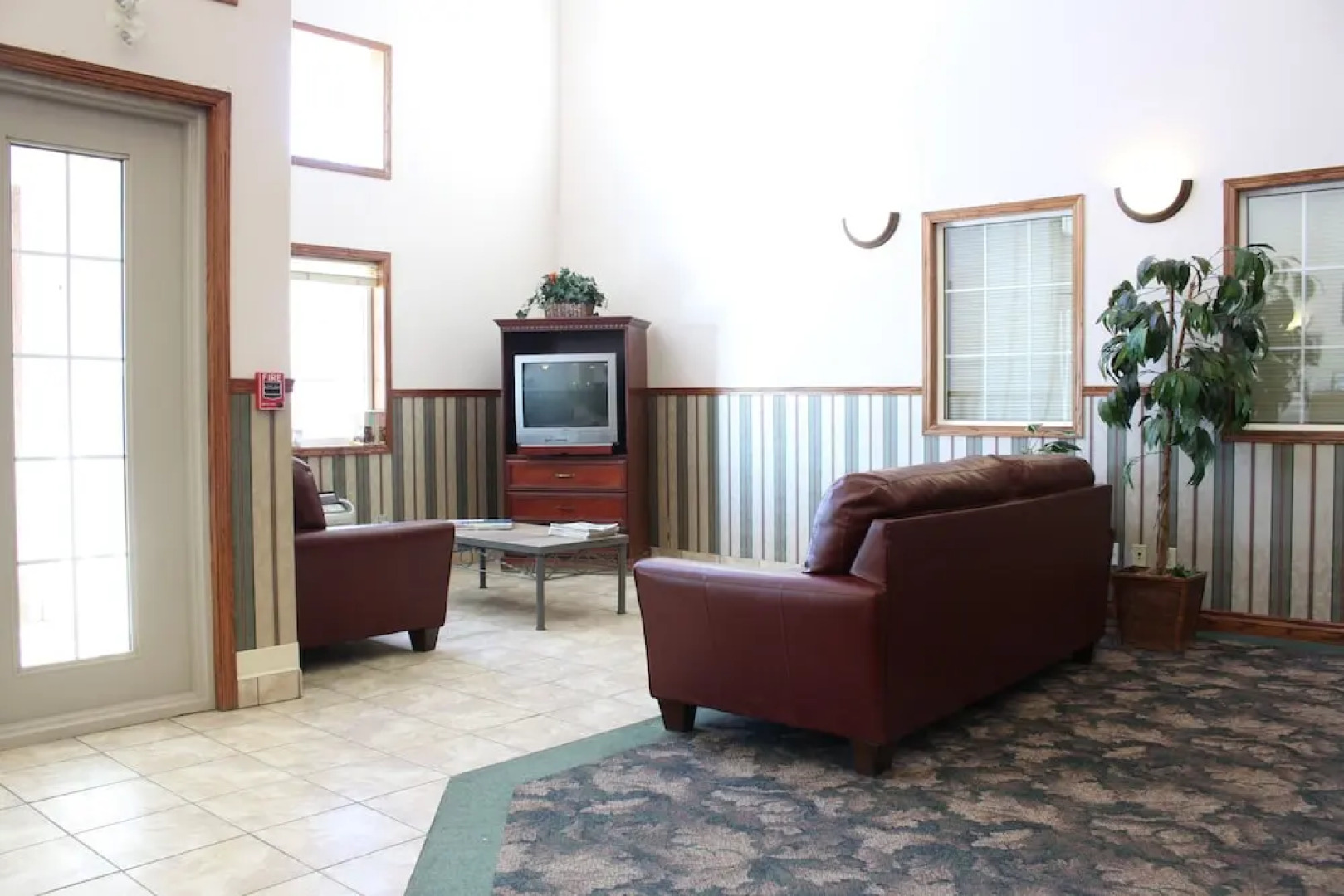 Sunset Inn and Suites