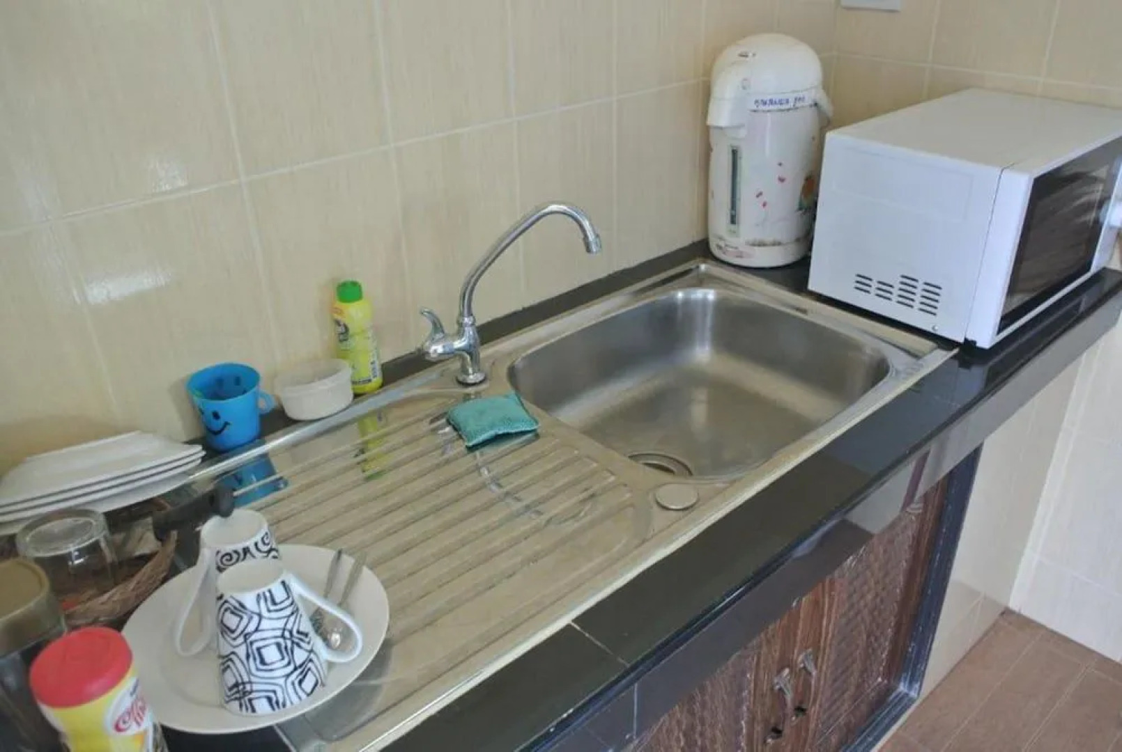 Baan Meesri Serviced Residence