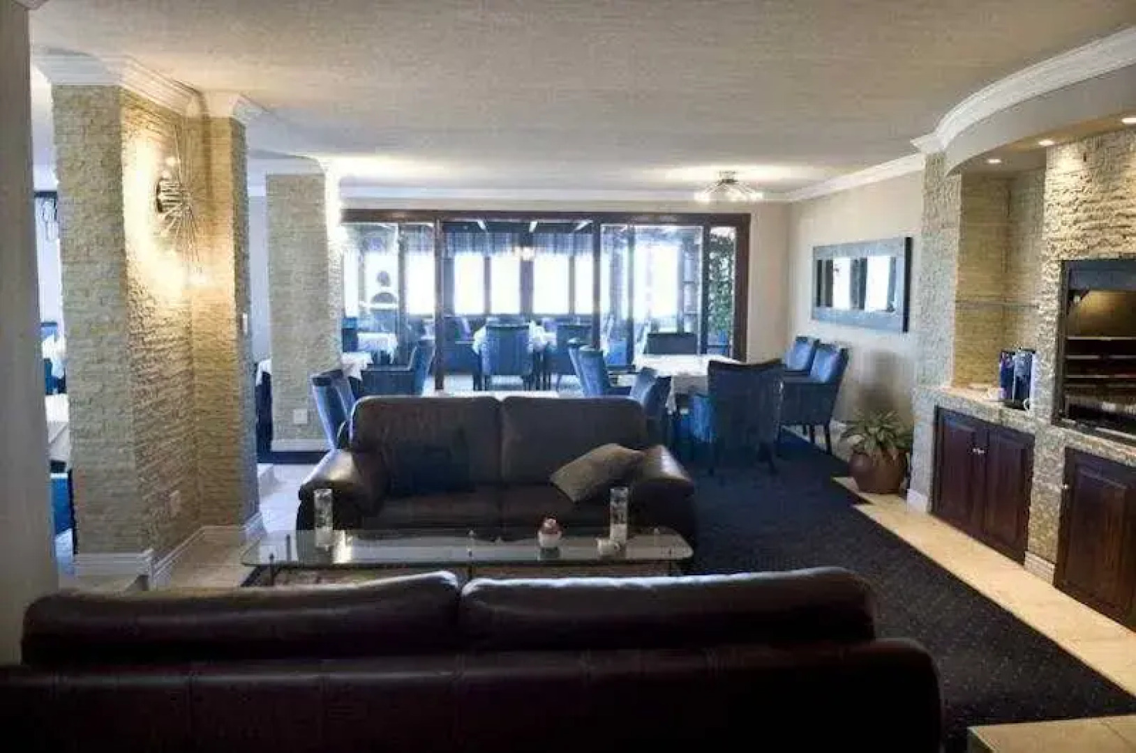 Protea Hotel Burning Shore