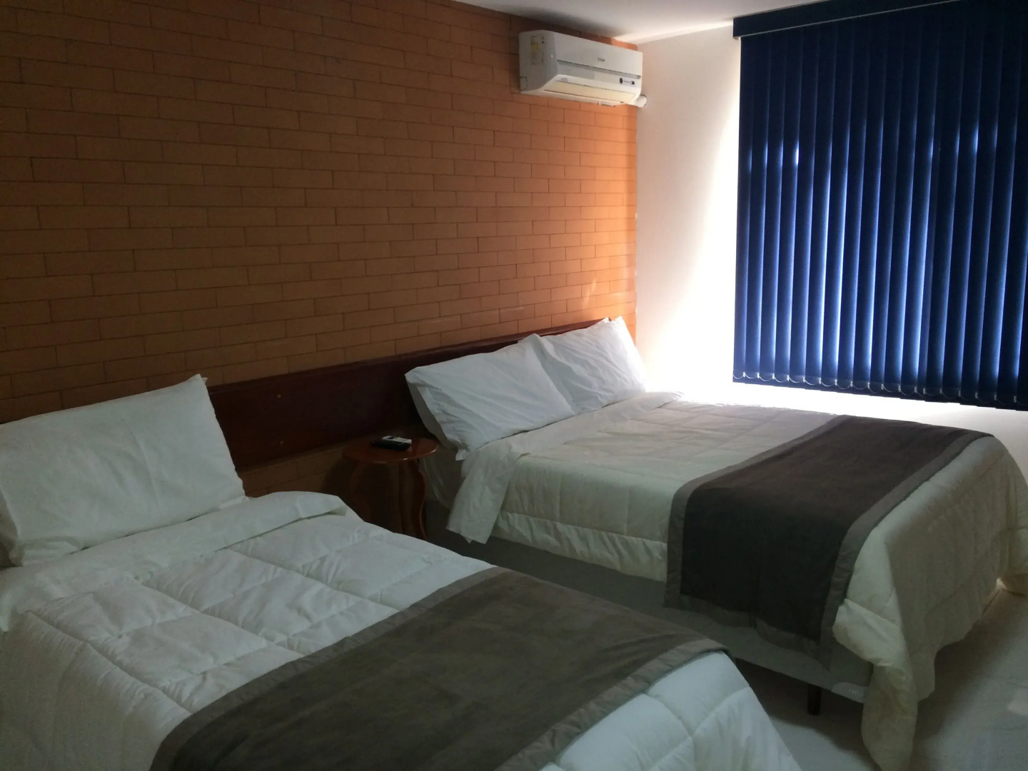 Hotel Senador Distributed By Ameris