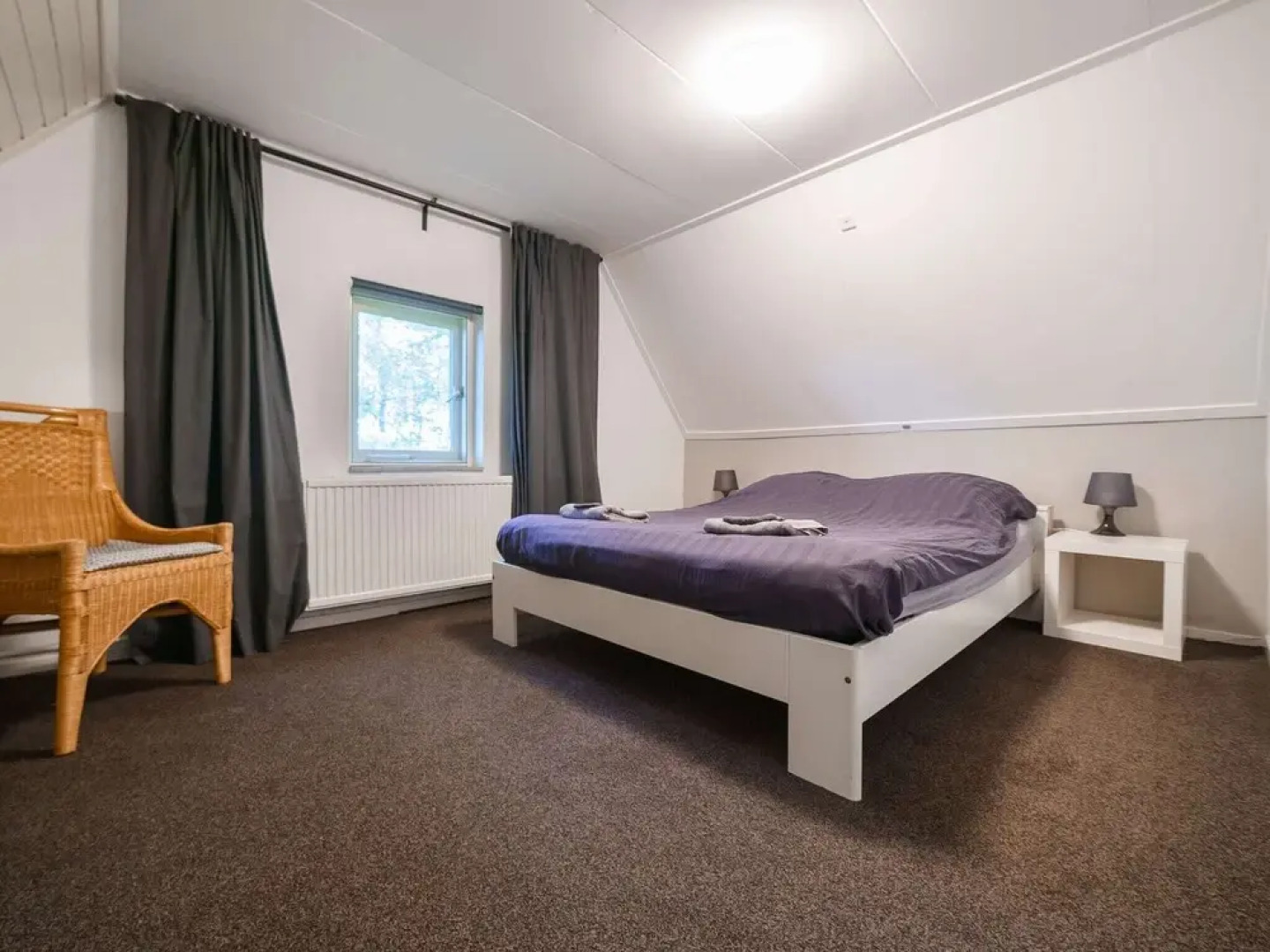 Detached Atmospheric Farmhouse with Large Garden & Privacy near Dalfsen